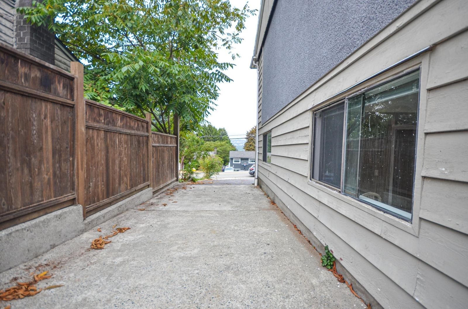 Listing Image 29