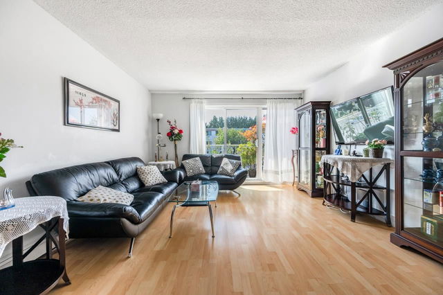 209 - 7260 Lindsay Road