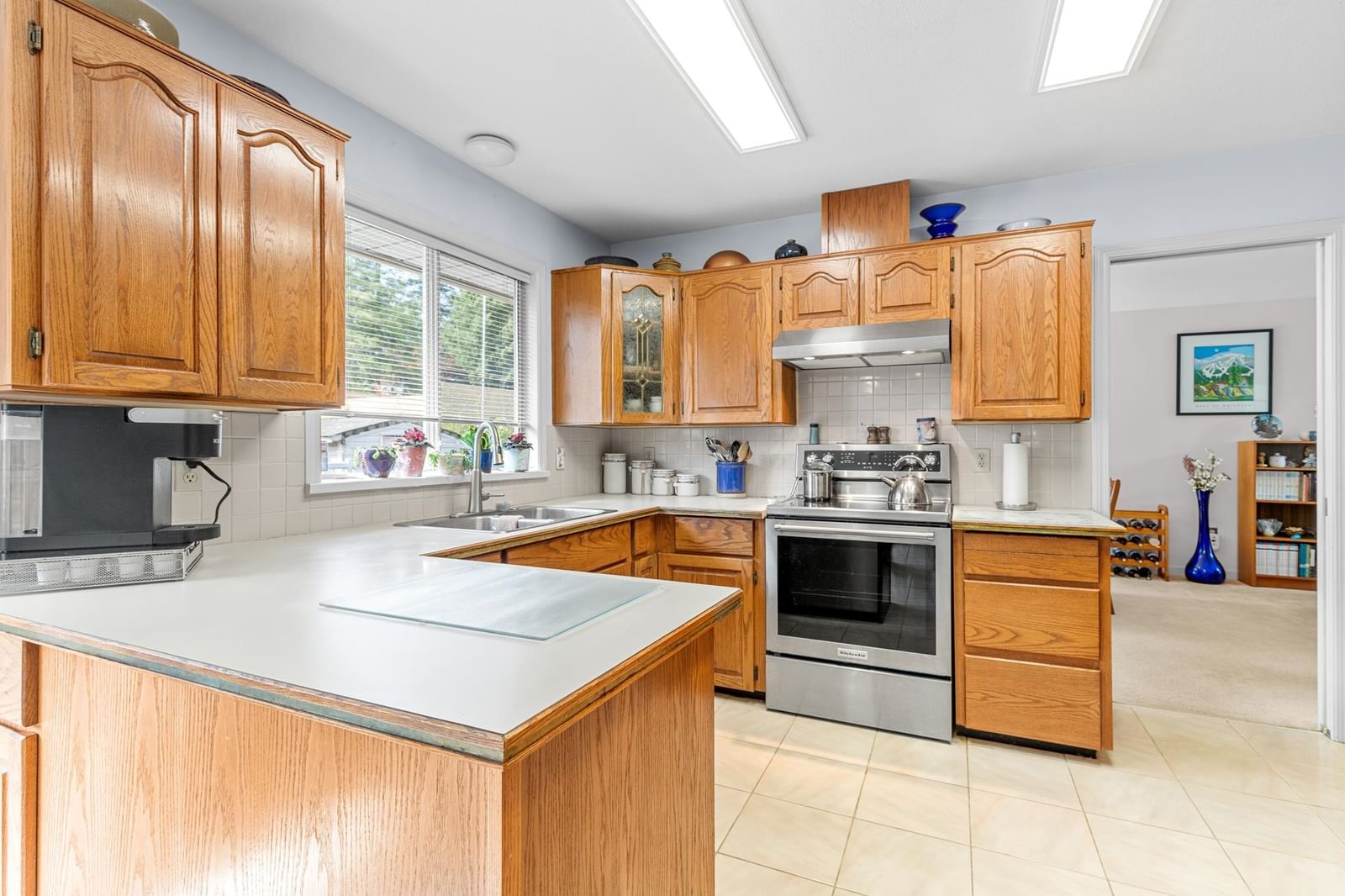 Listing Image 6
