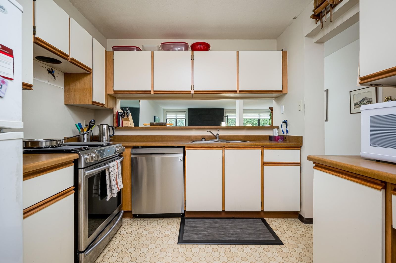 Listing Image 16