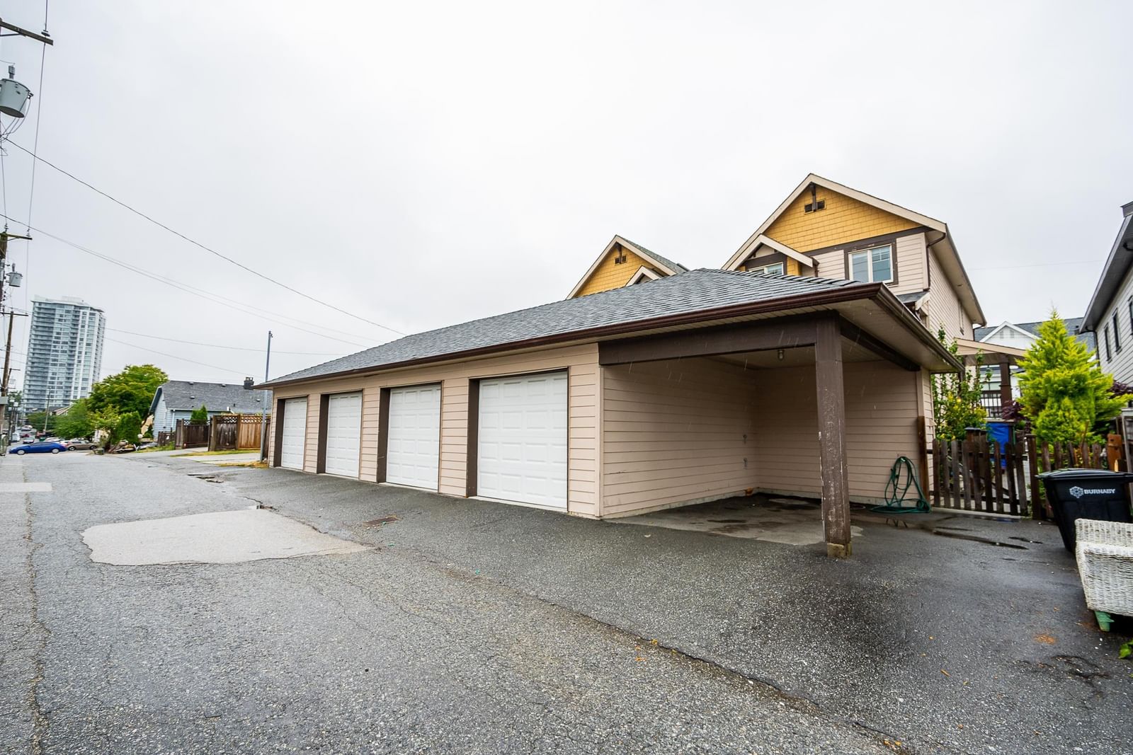 Listing Image 23