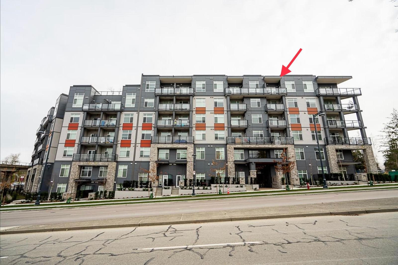 Listing Image 17