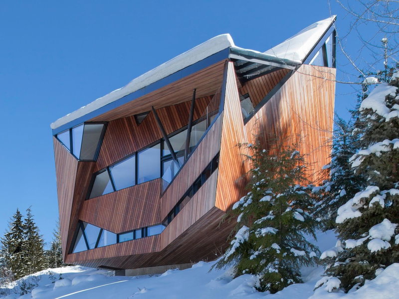 3801 Sunridge Place, Whistler, V8E 0W1 | Image 2