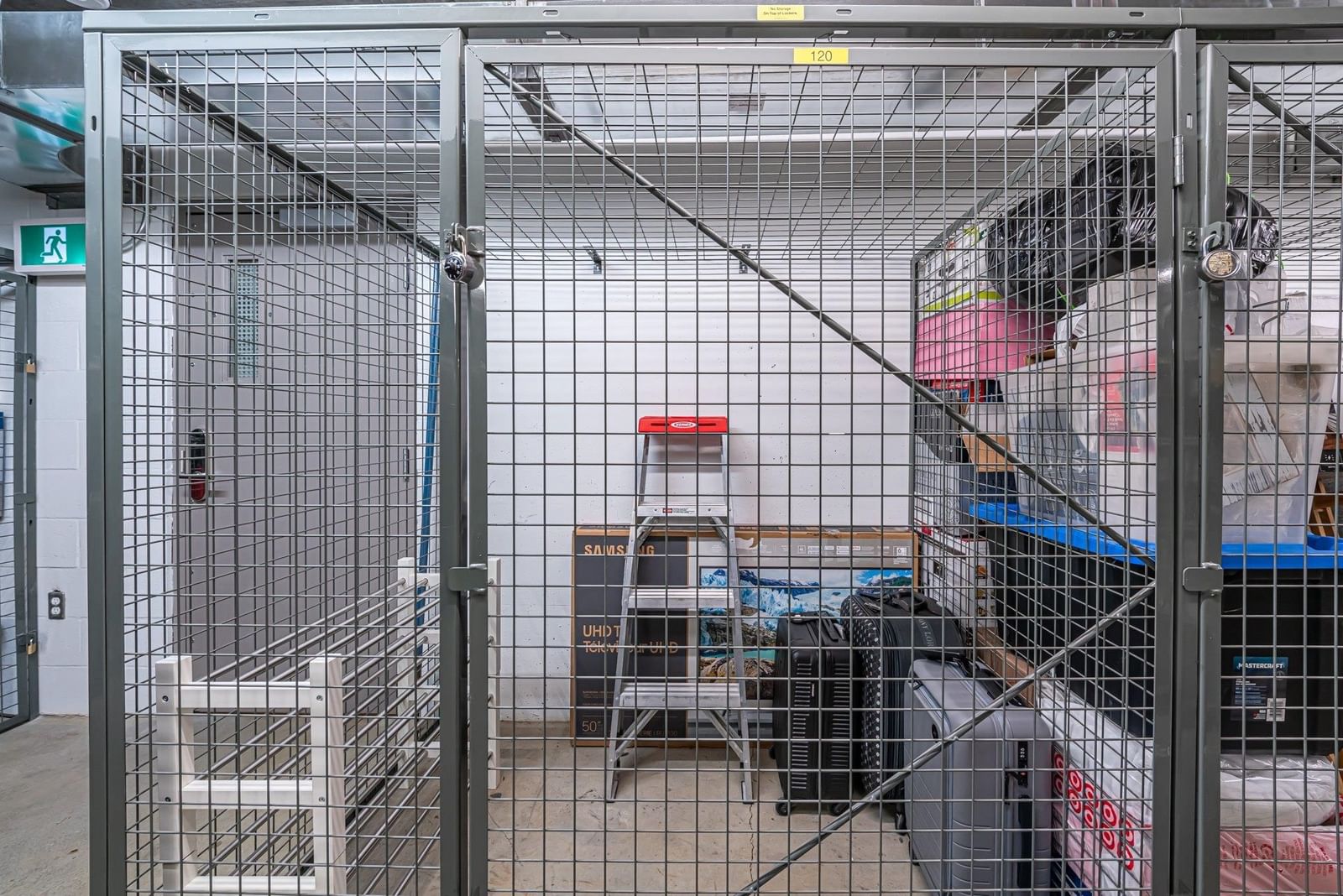 Listing Image 15