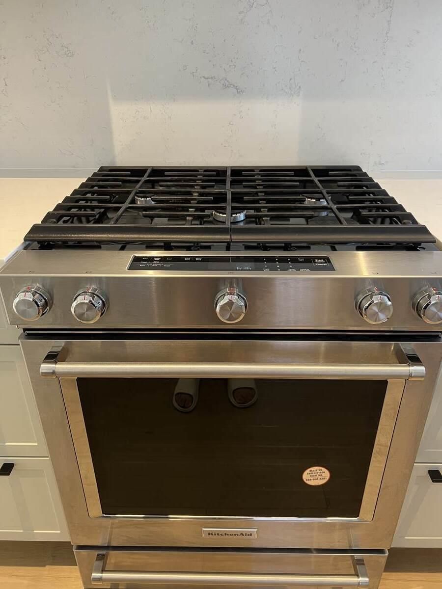 Listing Image 13