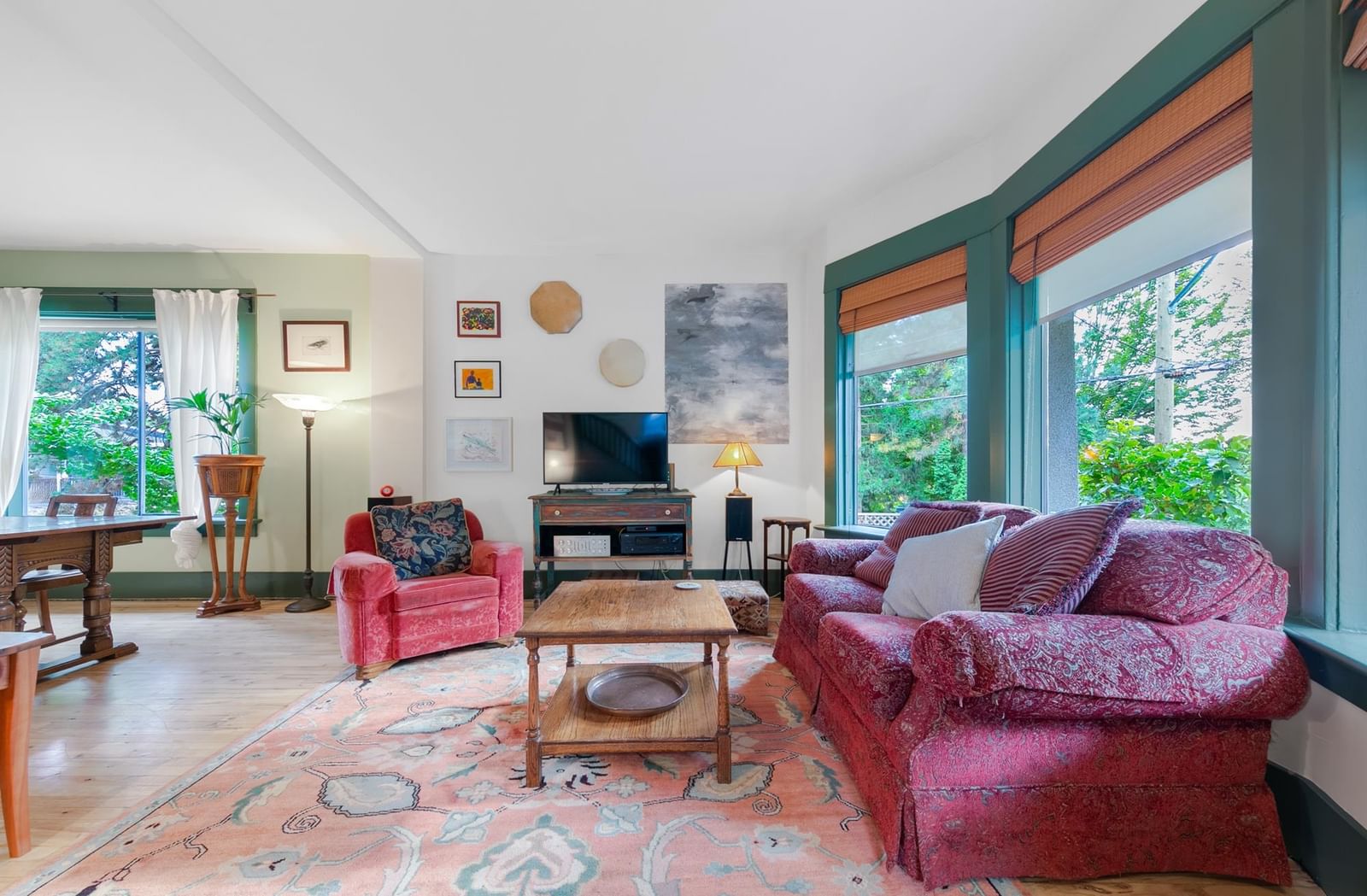 Listing Image 14