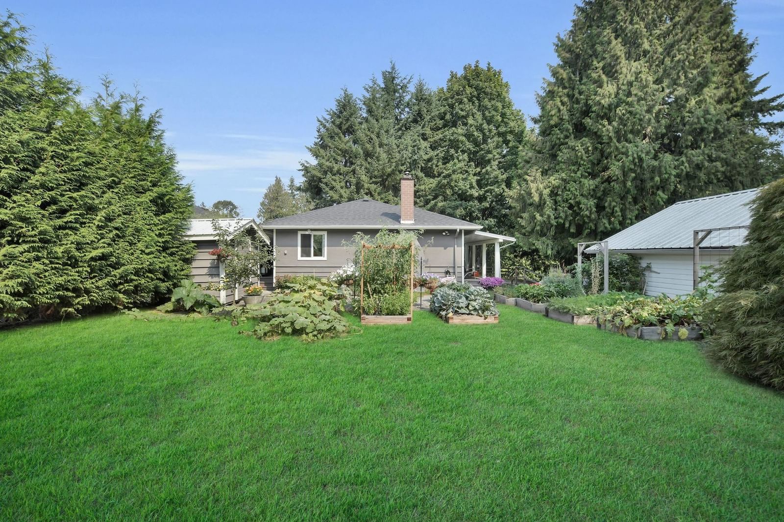 Listing Image 16