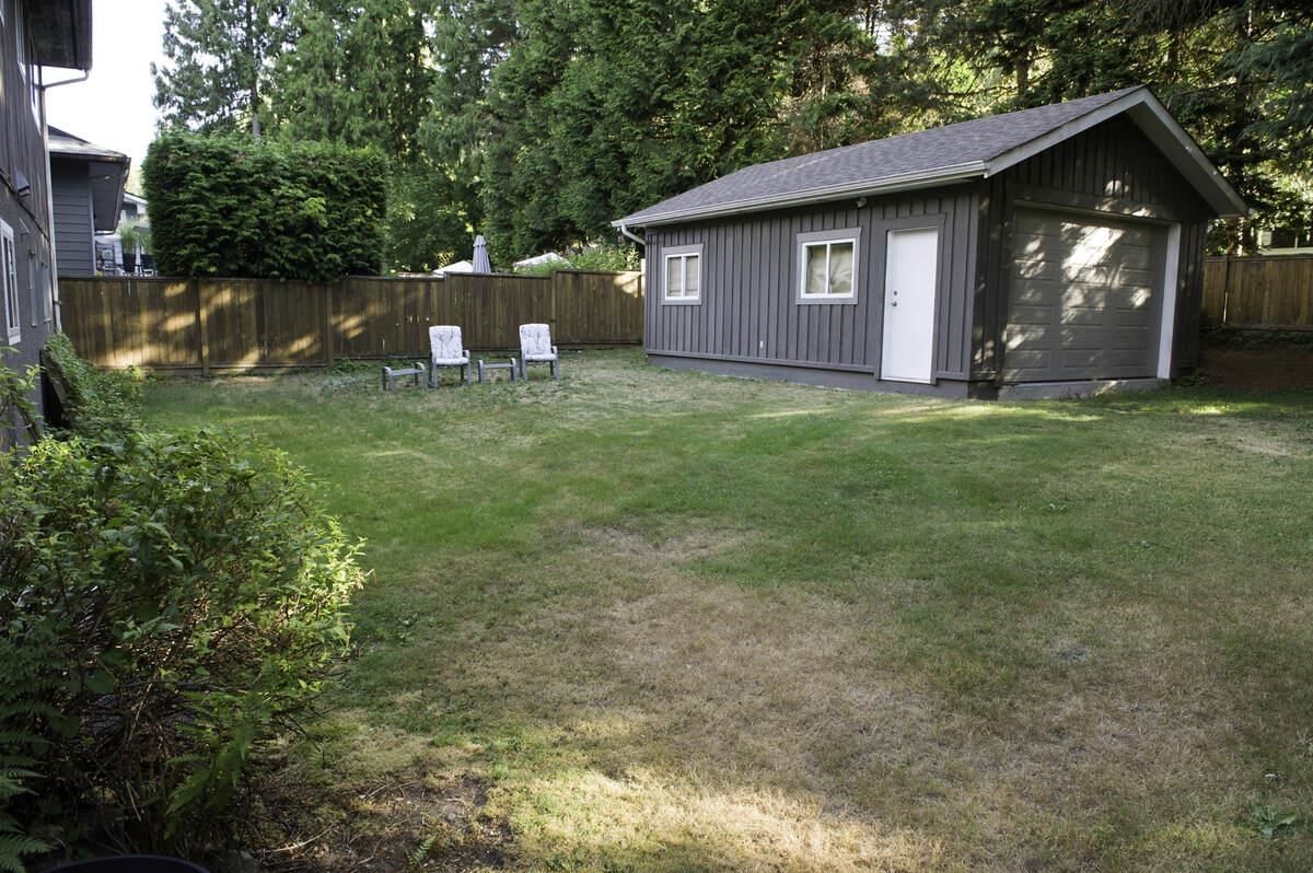 Listing Image 5
