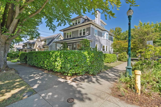 B - 405 14th Avenue