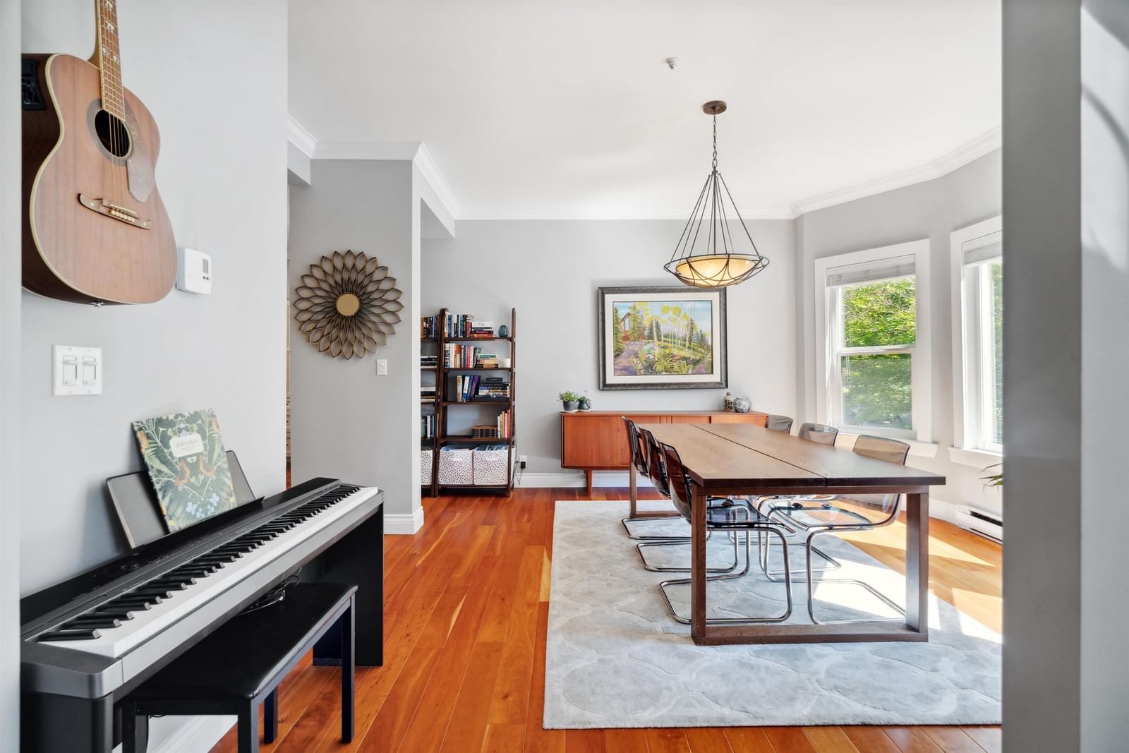 Listing Image 12