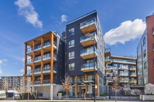 413 - 3588 Sawmill Crescent