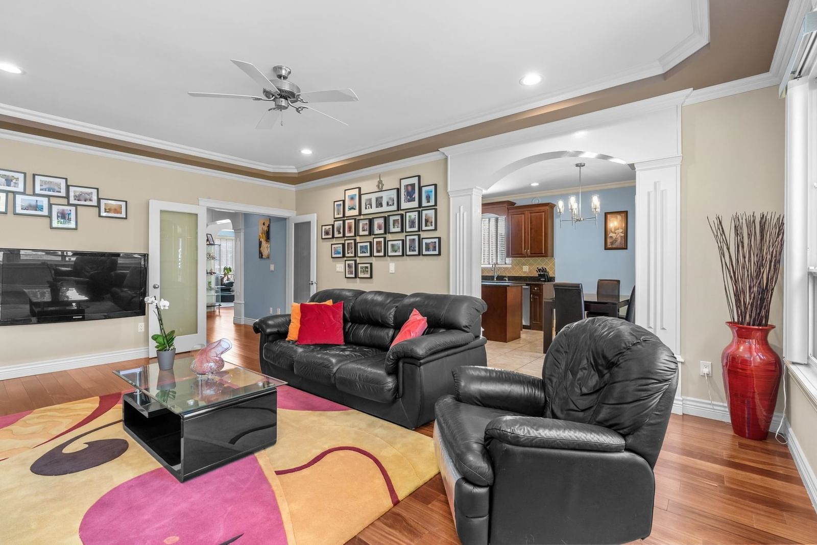 Listing Image 13