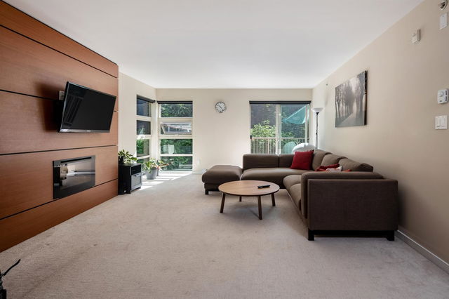 205 - 2832 Capilano Road