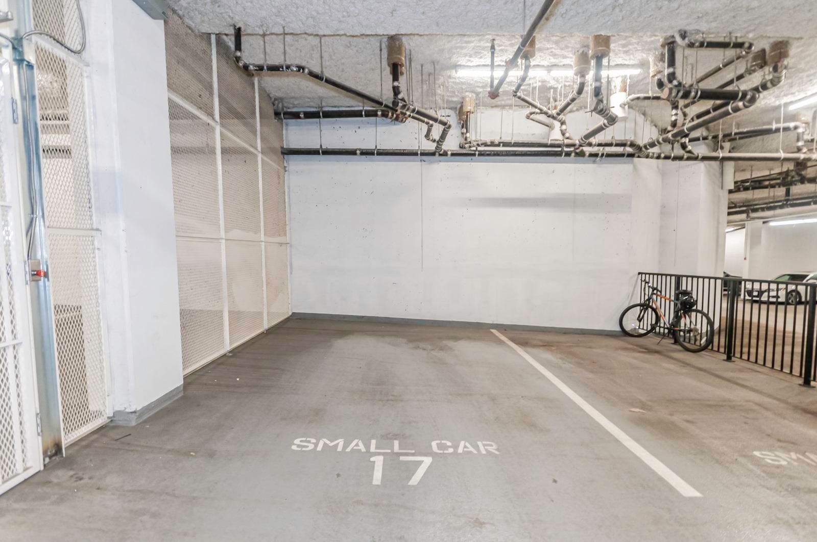 Listing Image 12