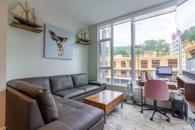 420 - 3438 Sawmill Crescent