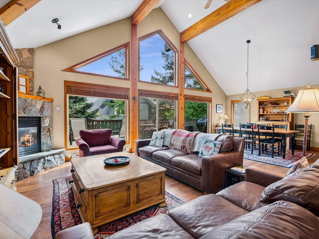 7179 Spruce Grove Circle