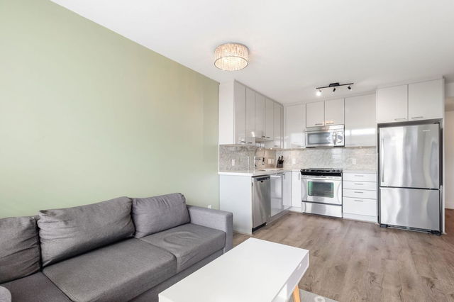 705 - 258 Sixth Street