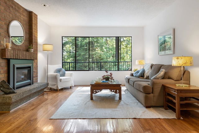 863 Hendecourt Road