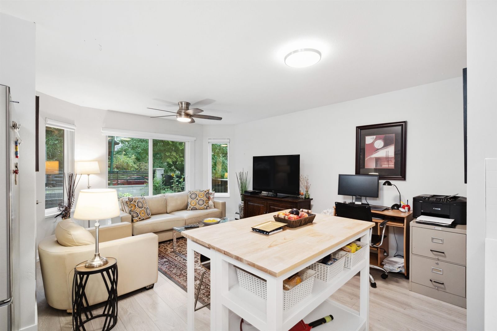 Listing Image 22