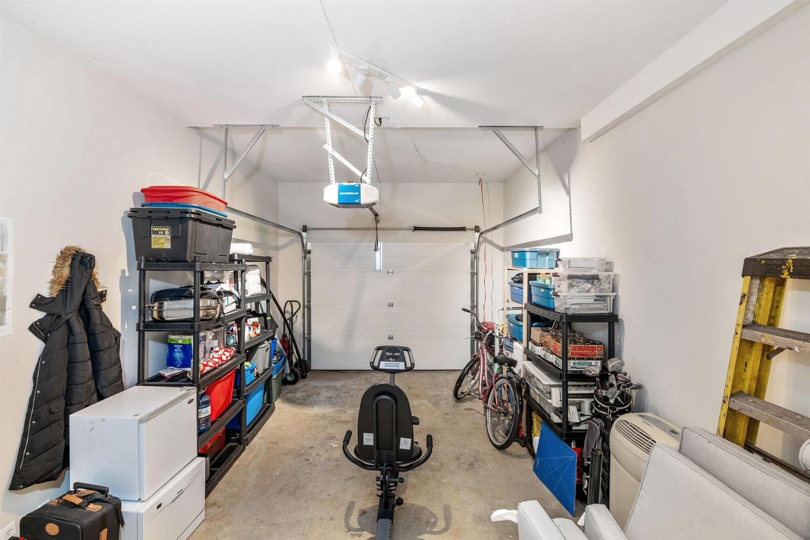 Listing Image 33