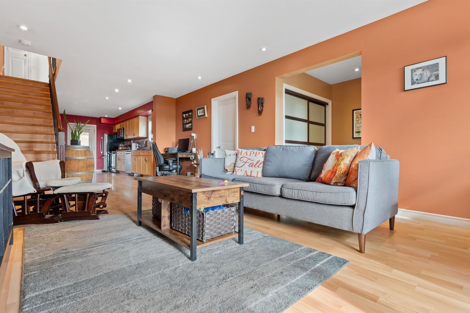 Listing Image 15