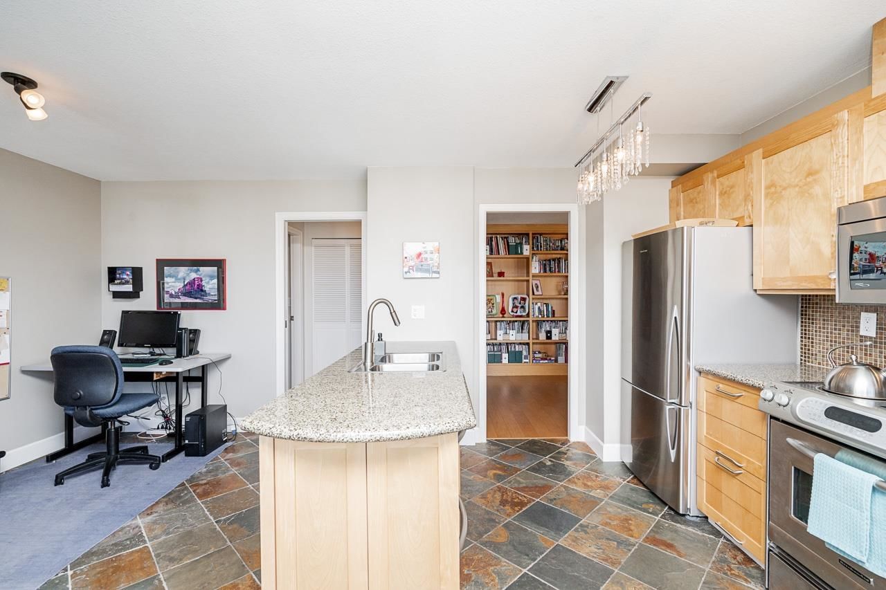 Listing Image 15