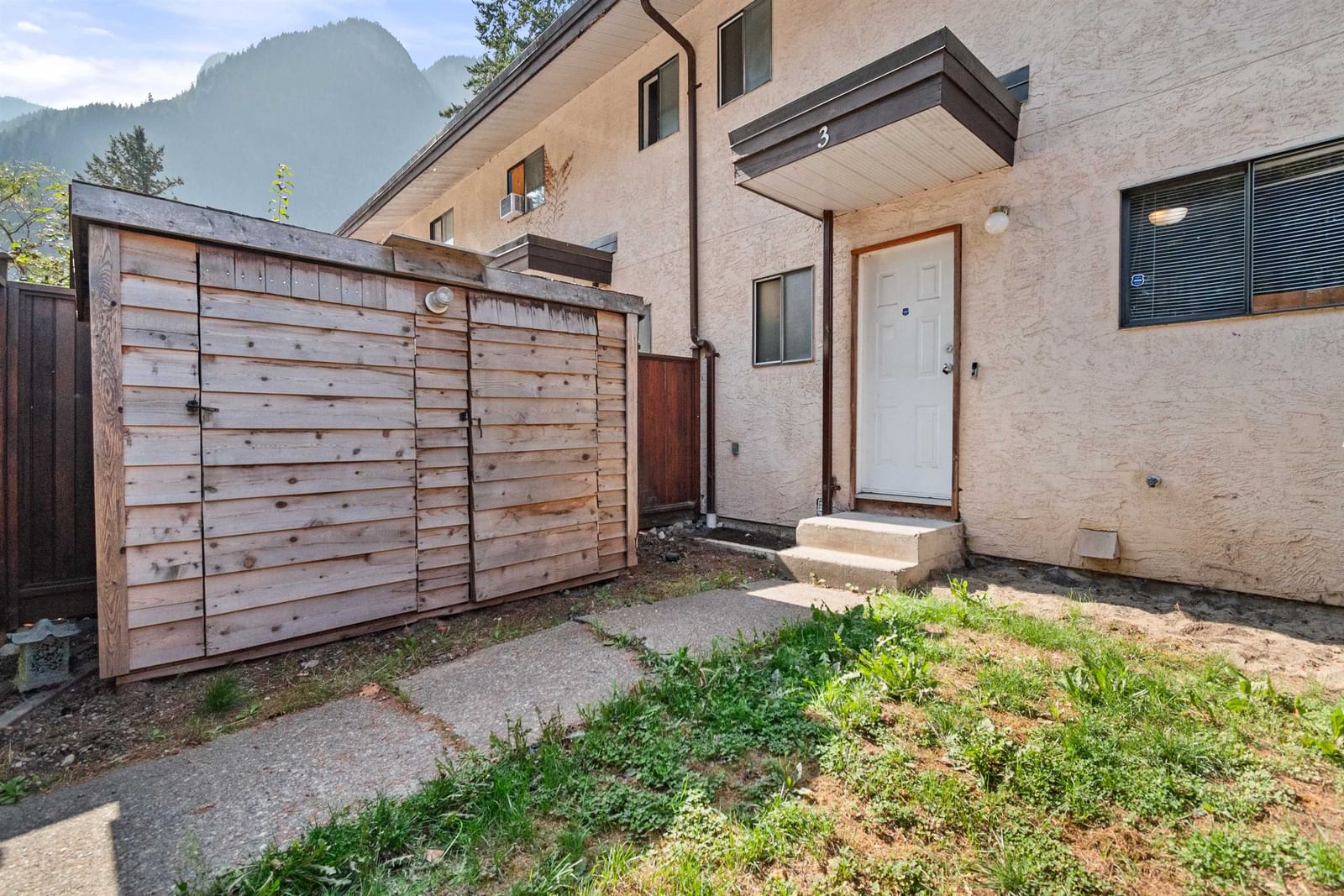 Listing Image 25