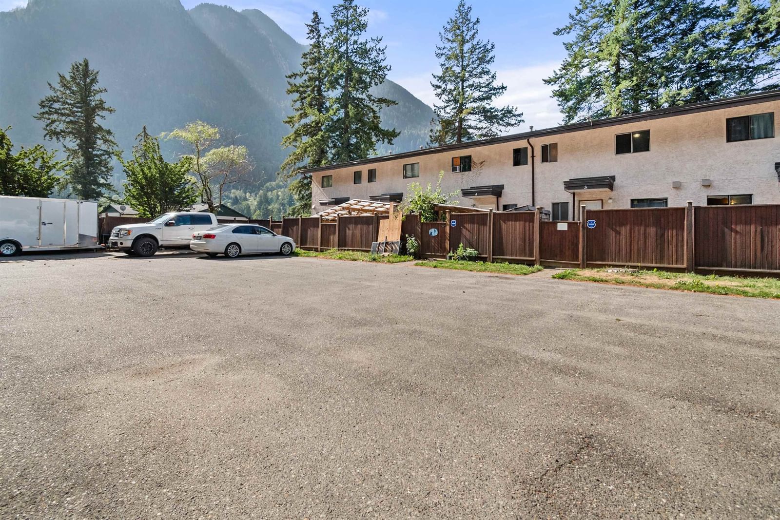 Listing Image 29