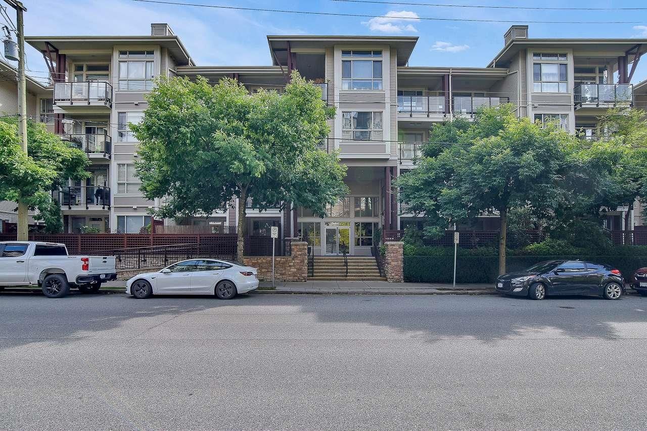 Listing Image 19
