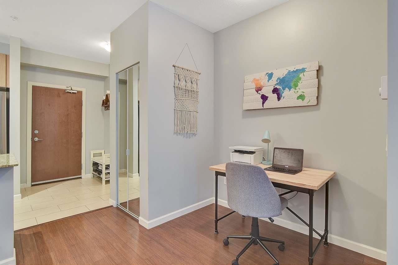 Listing Image 5