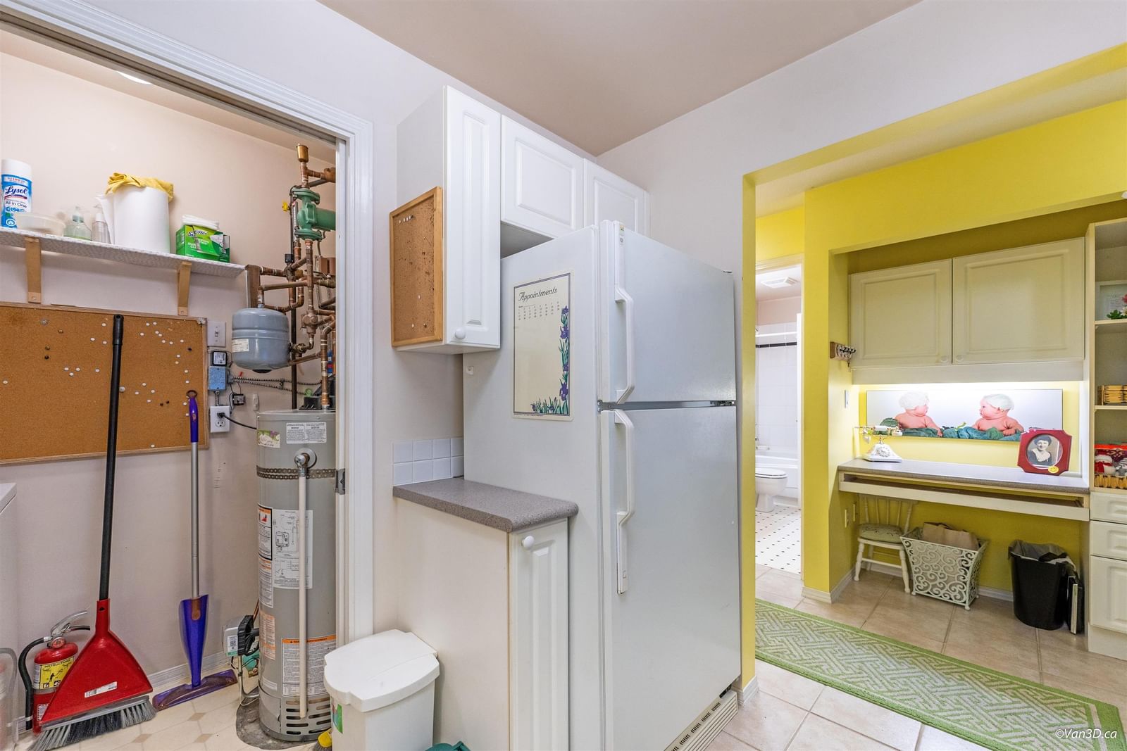 Listing Image 11