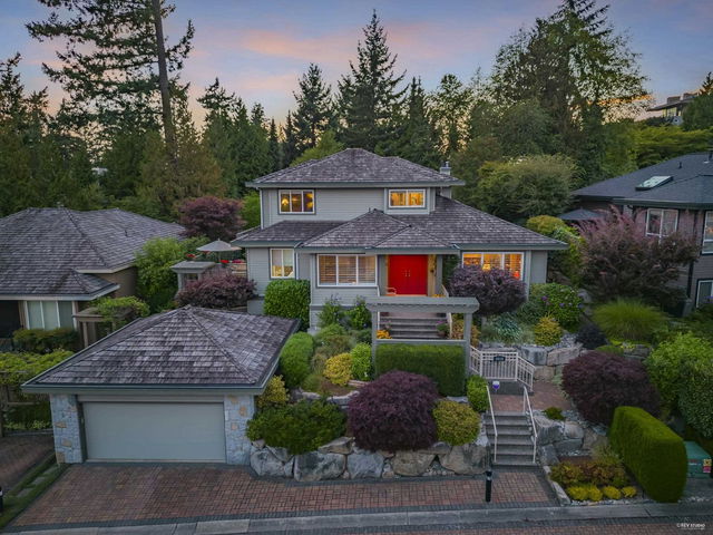 4838 Meadfeild Close