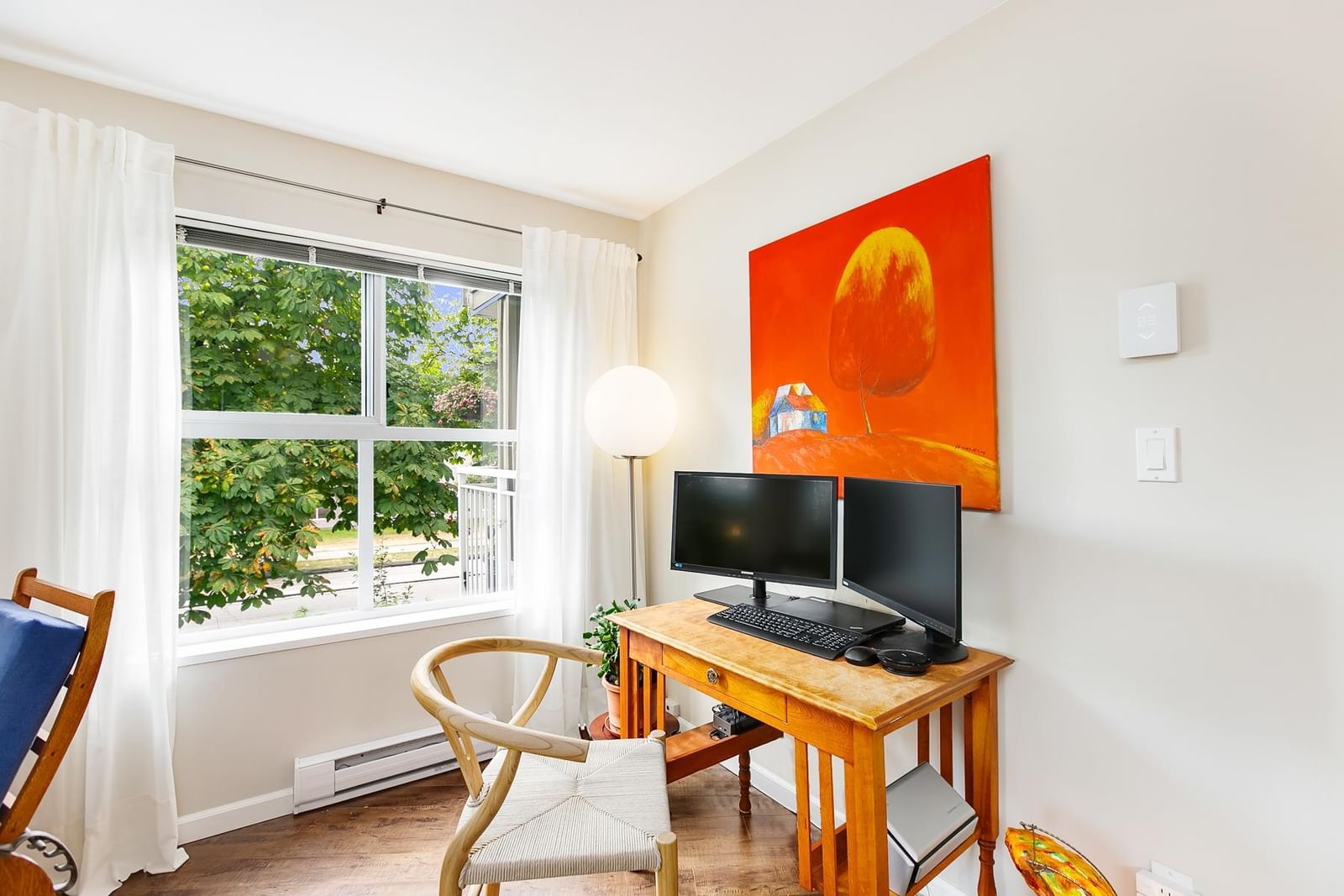 Listing Image 11