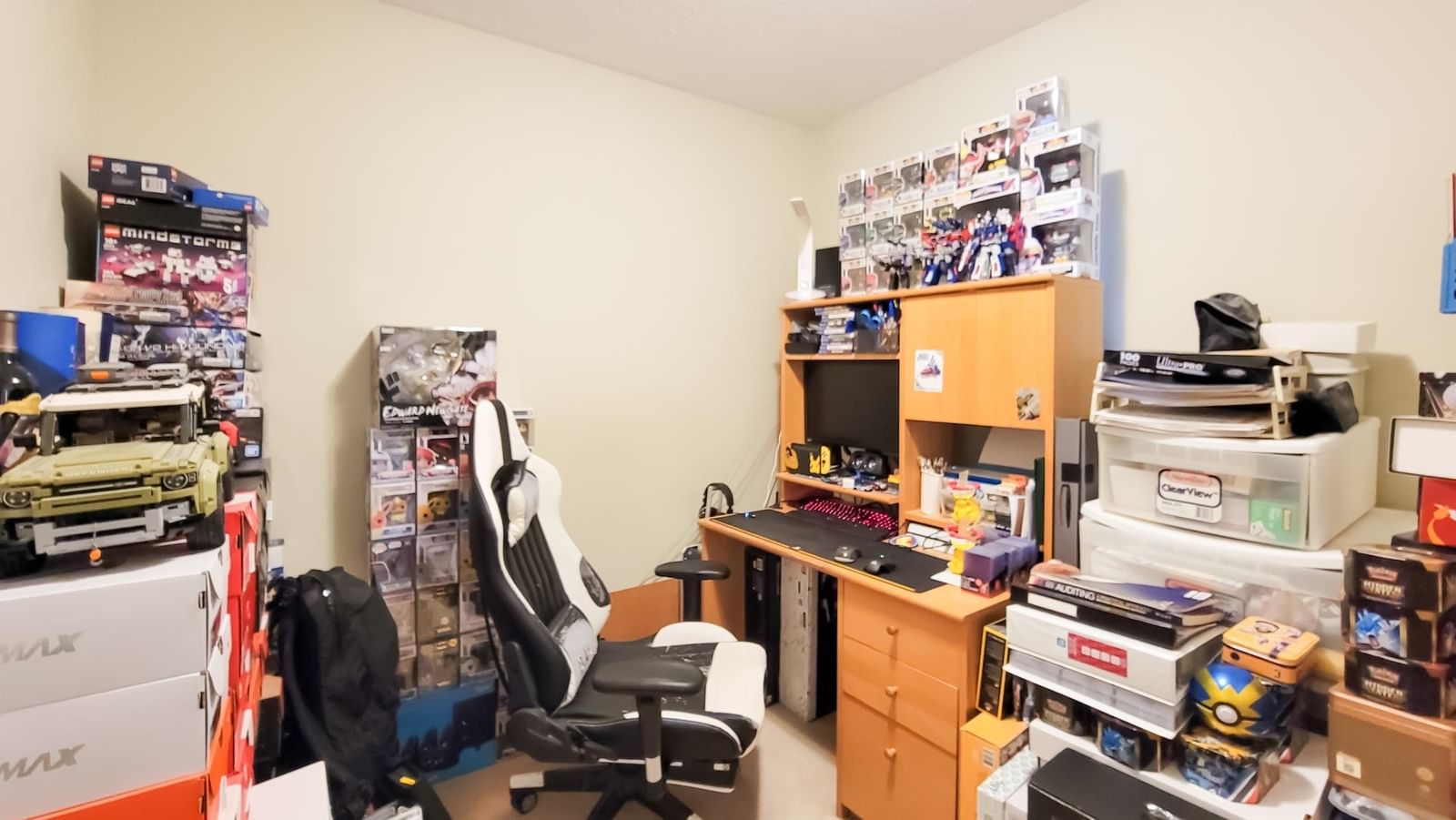 Listing Image 19