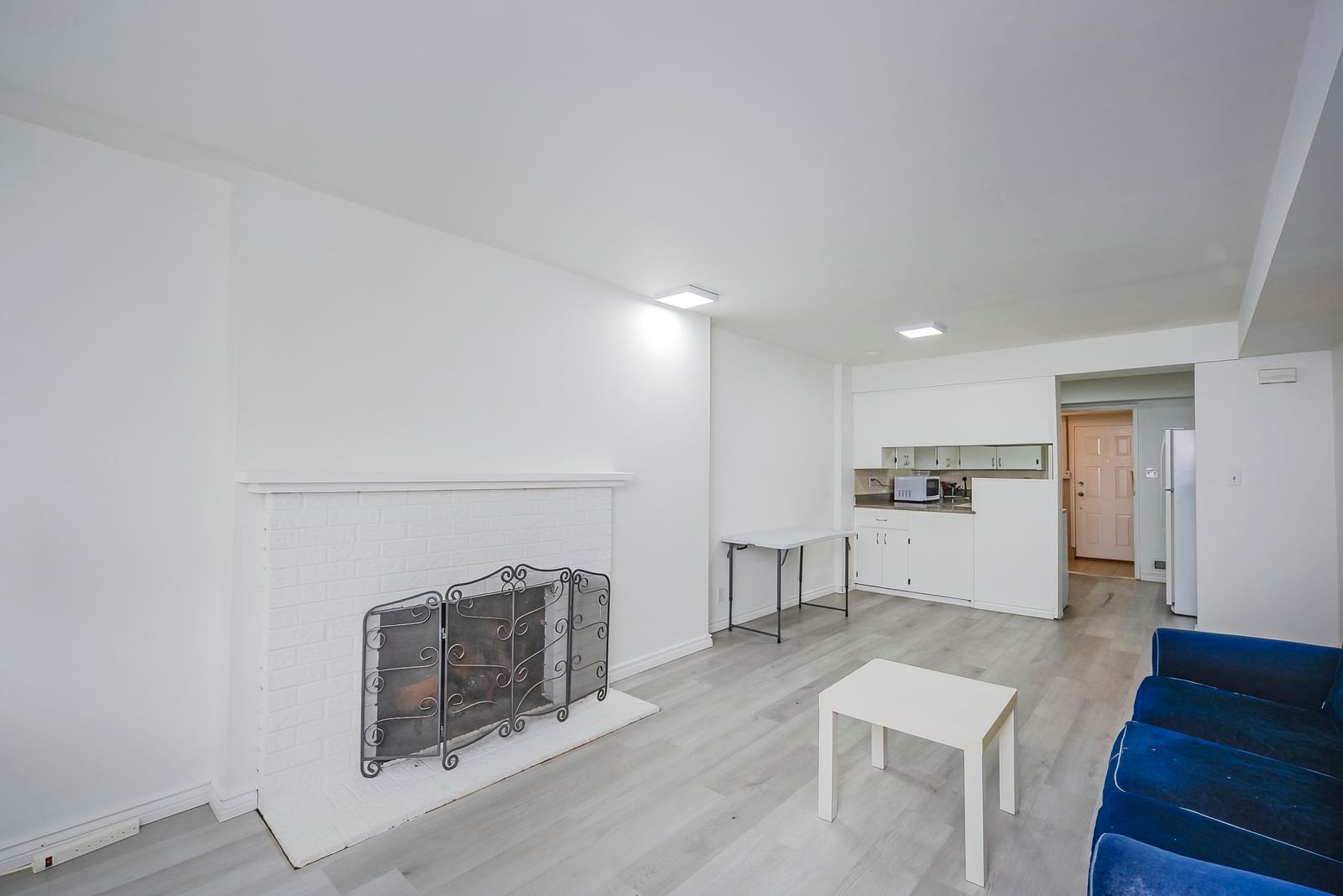 Listing Image 21