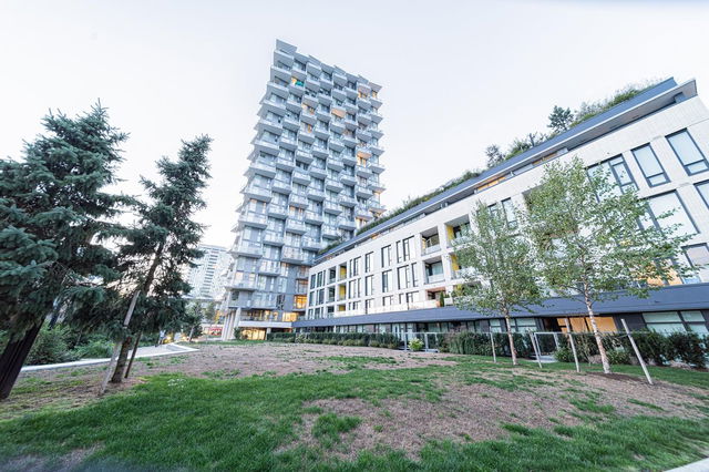 1207 - 3538 Sawmill Crescent