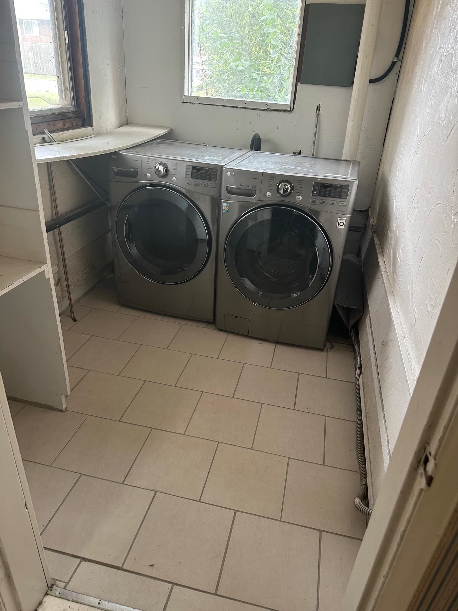 Listing Image 14