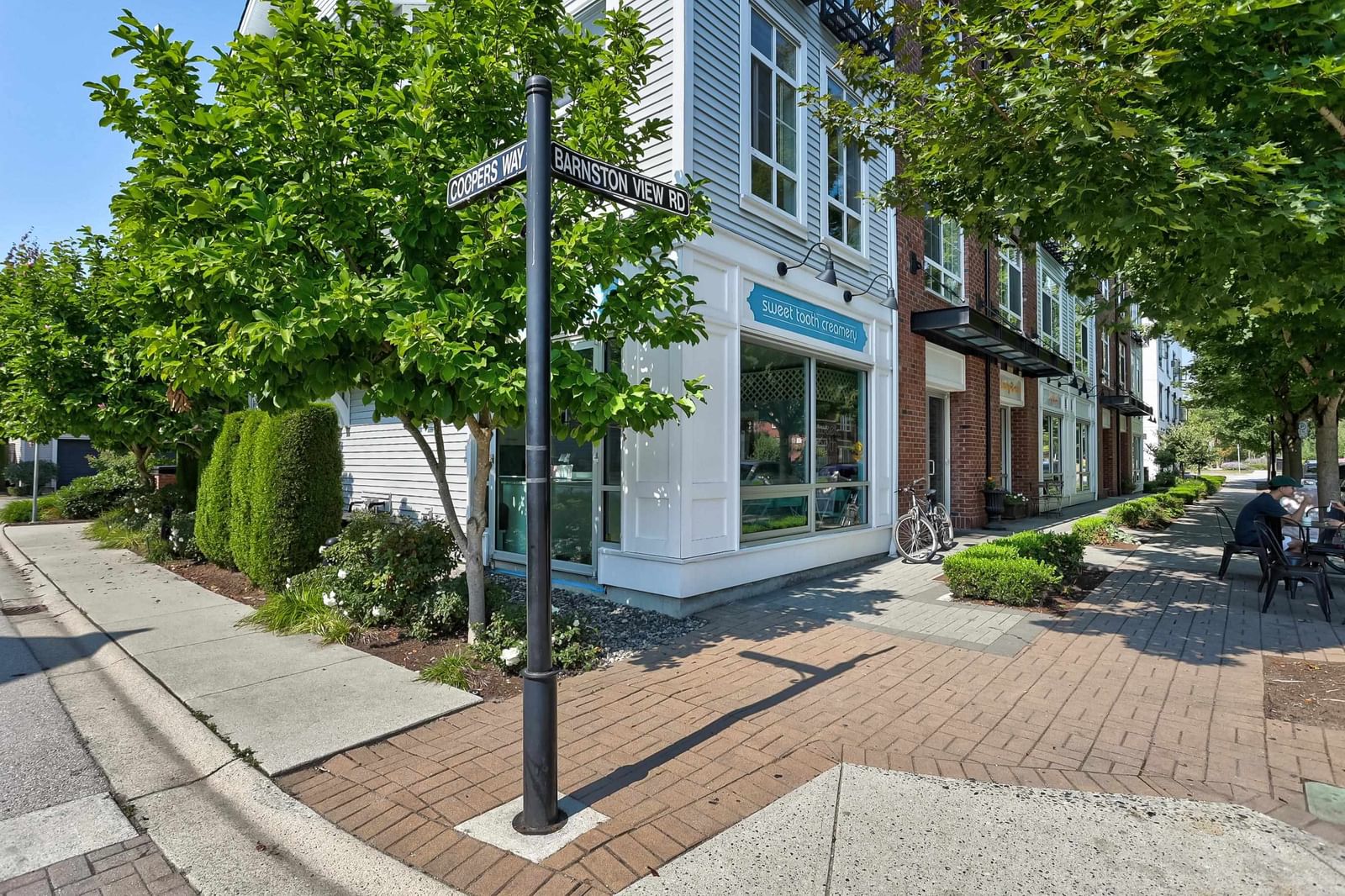 Listing Image 33