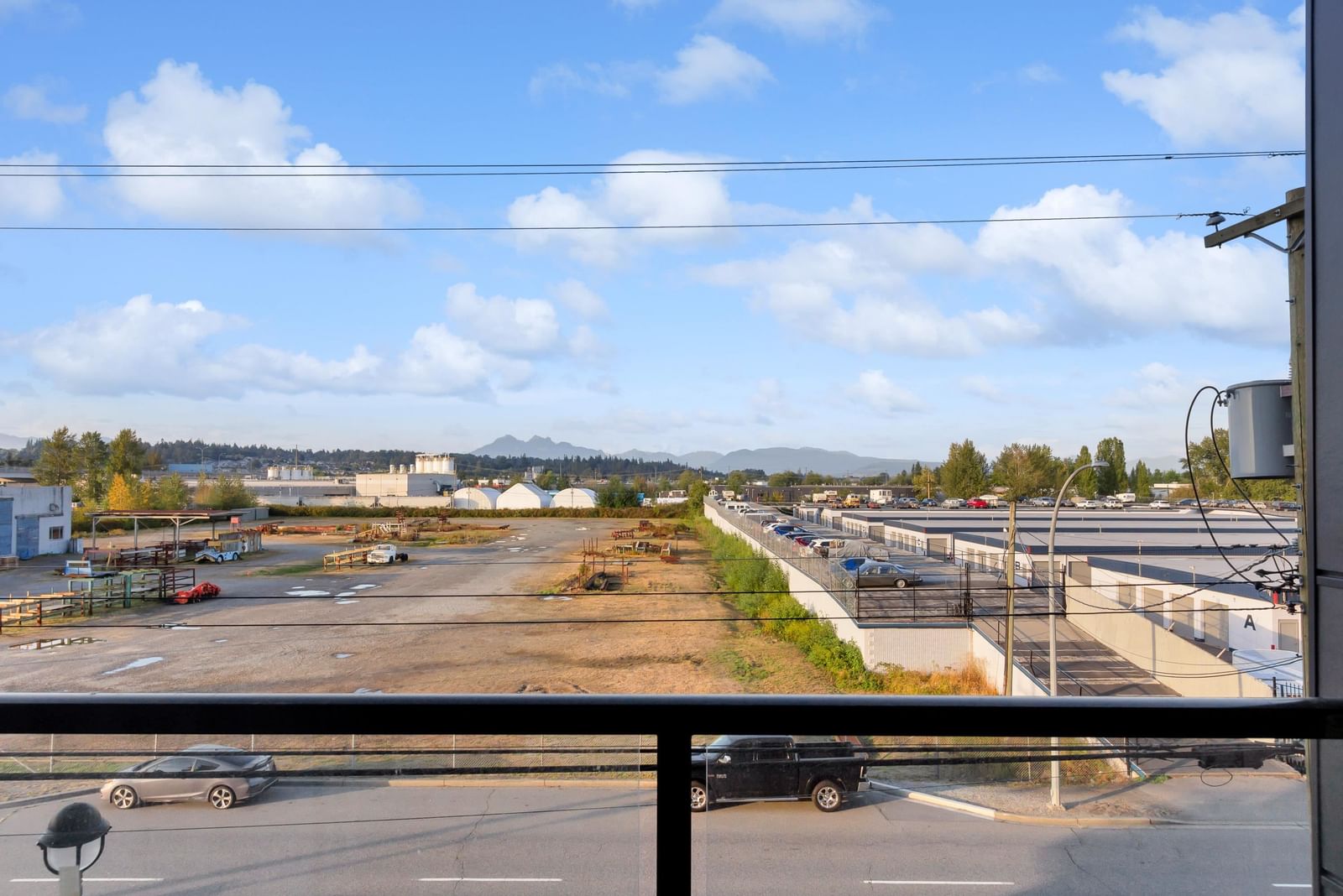 Listing Image 18