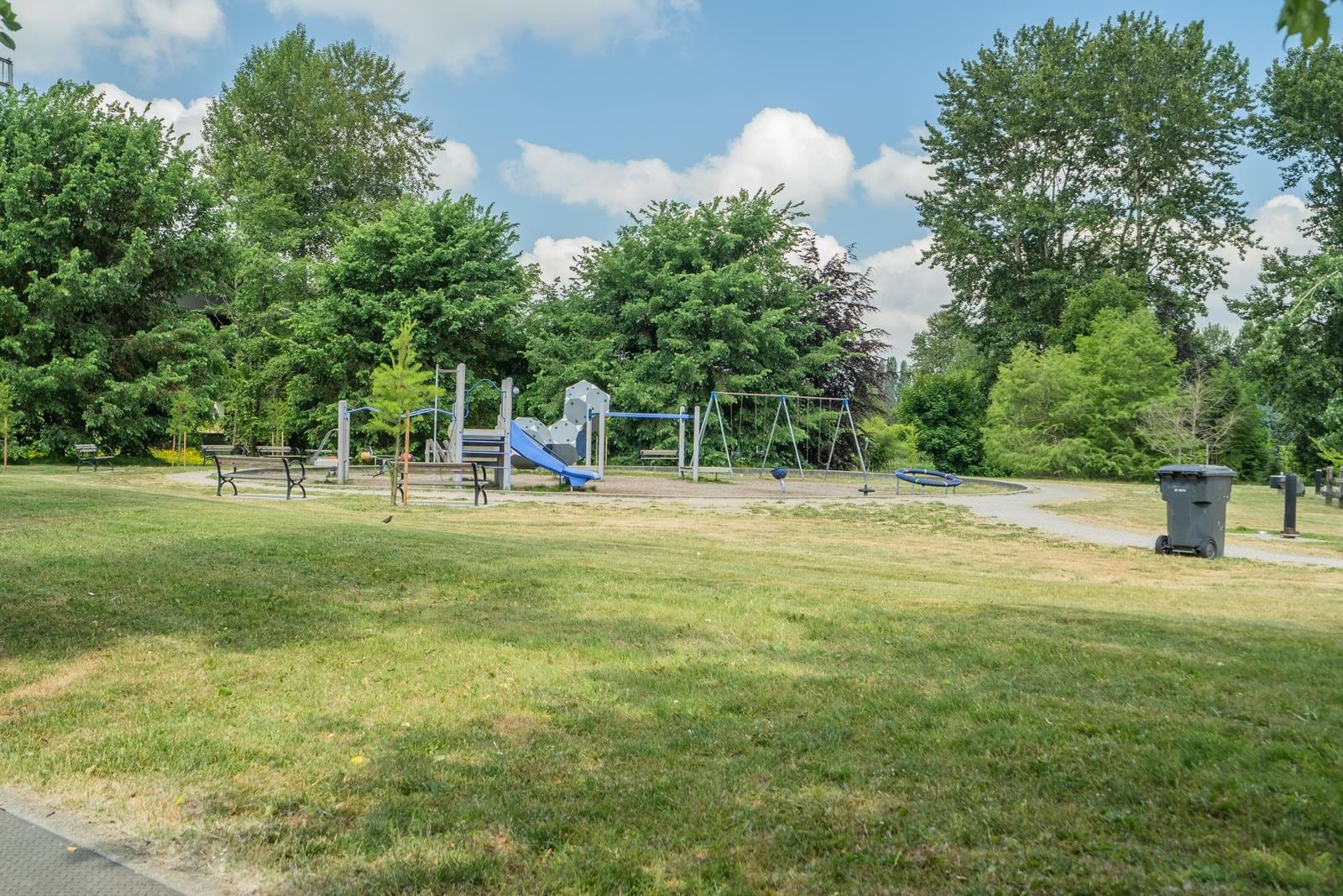 Listing Image 34