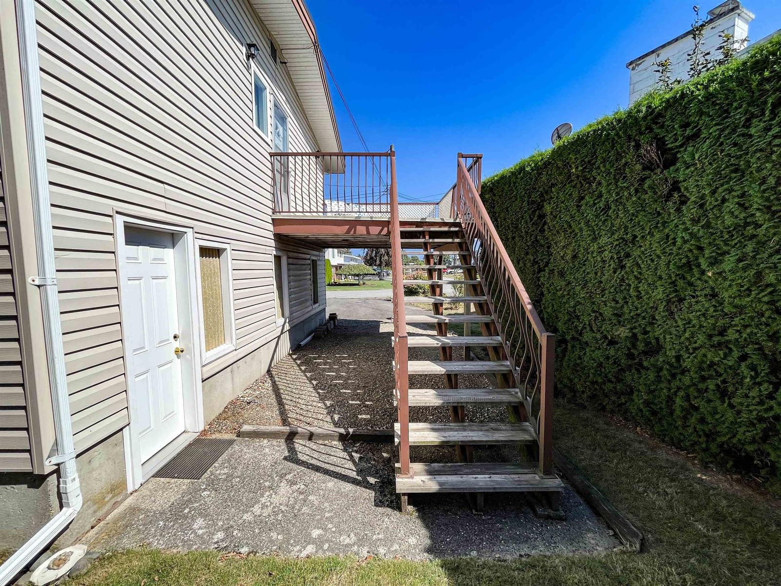 Listing Image 27