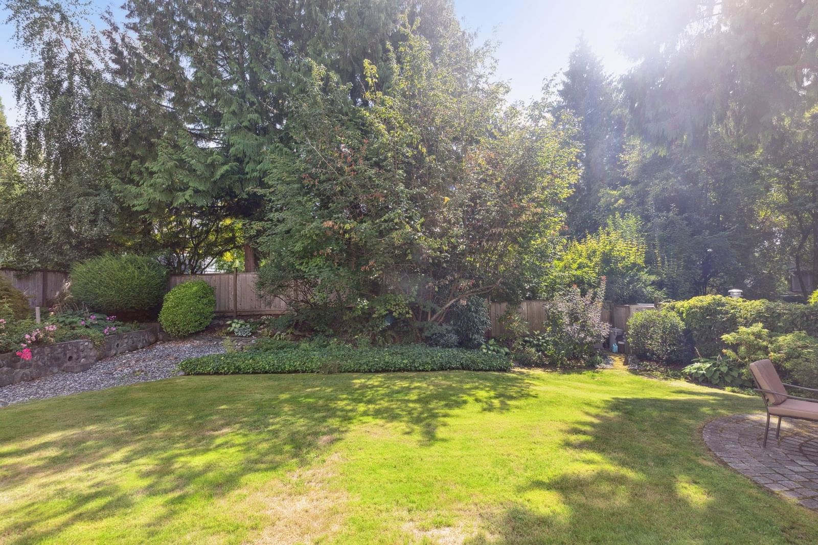 Listing Image 24