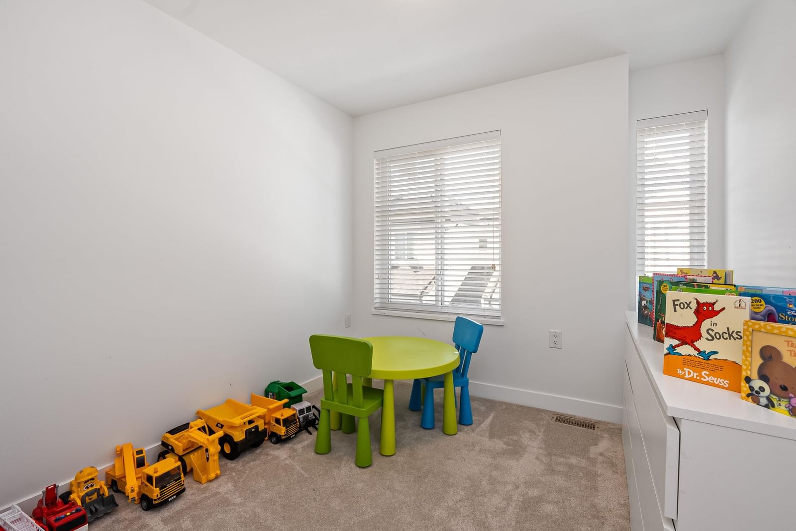 Listing Image 22