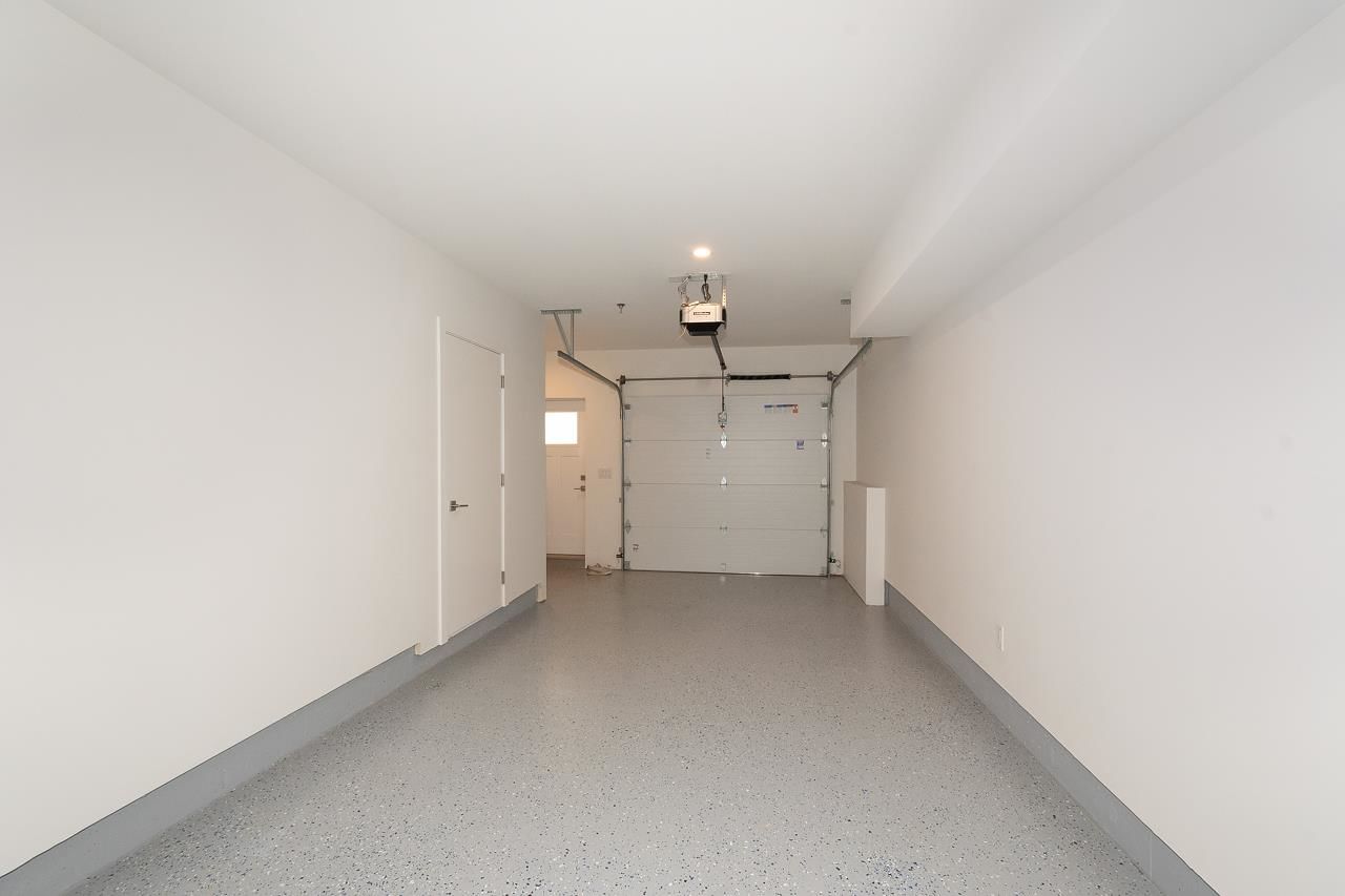 Listing Image 38