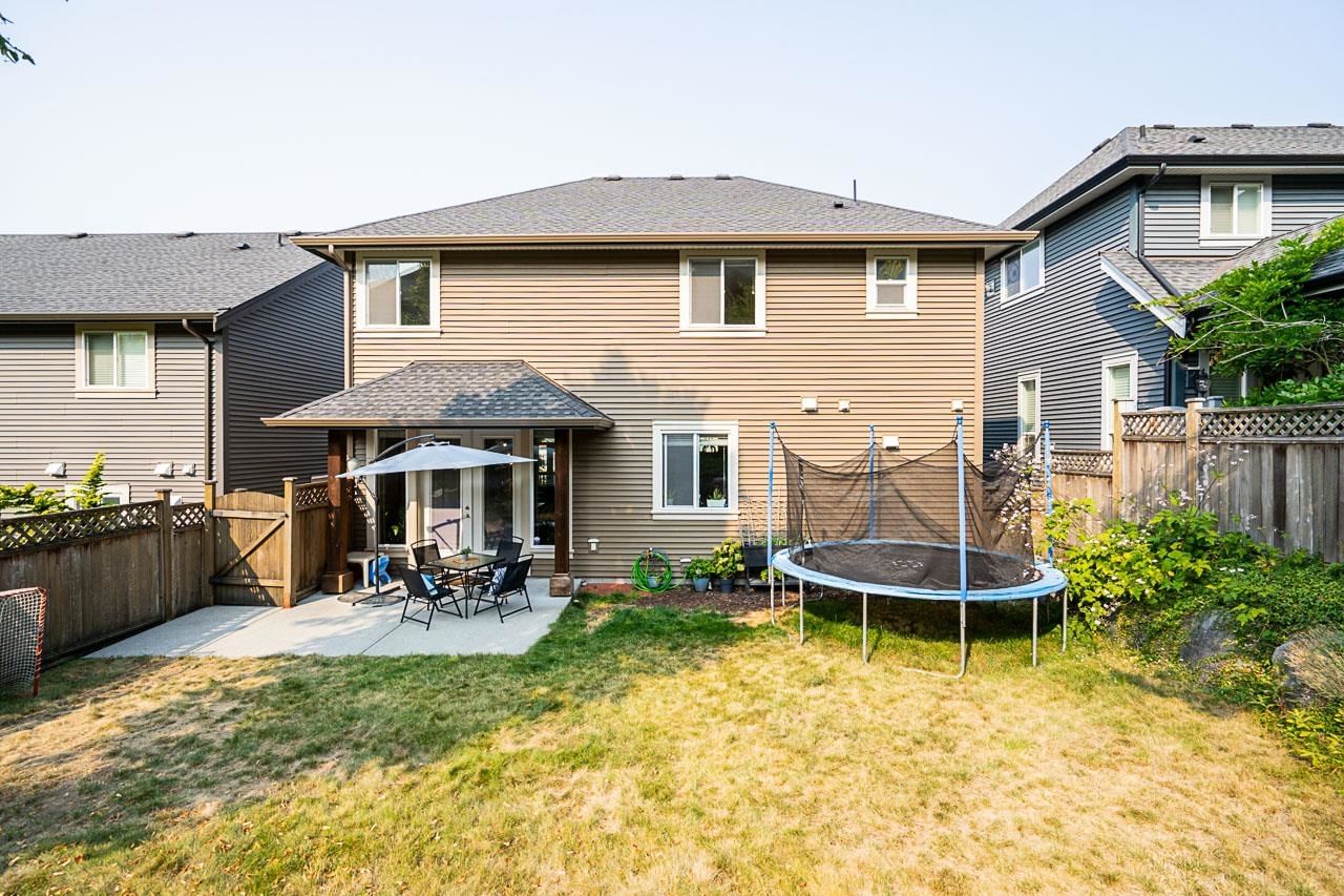 Listing Image 19