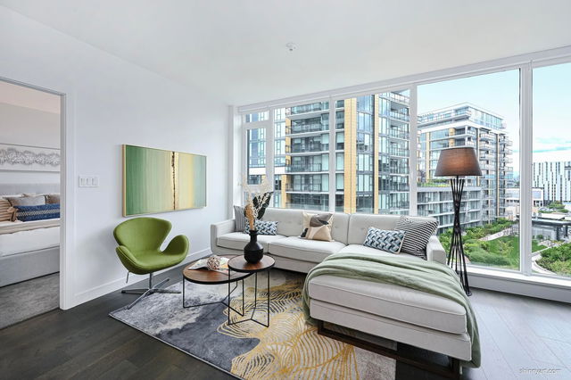 1300 - 3280 Corvette Way