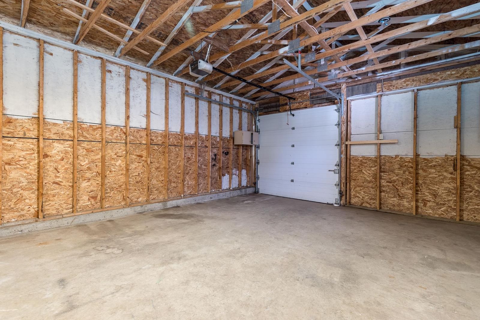 Listing Image 28