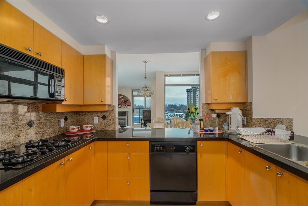 Listing Image 14