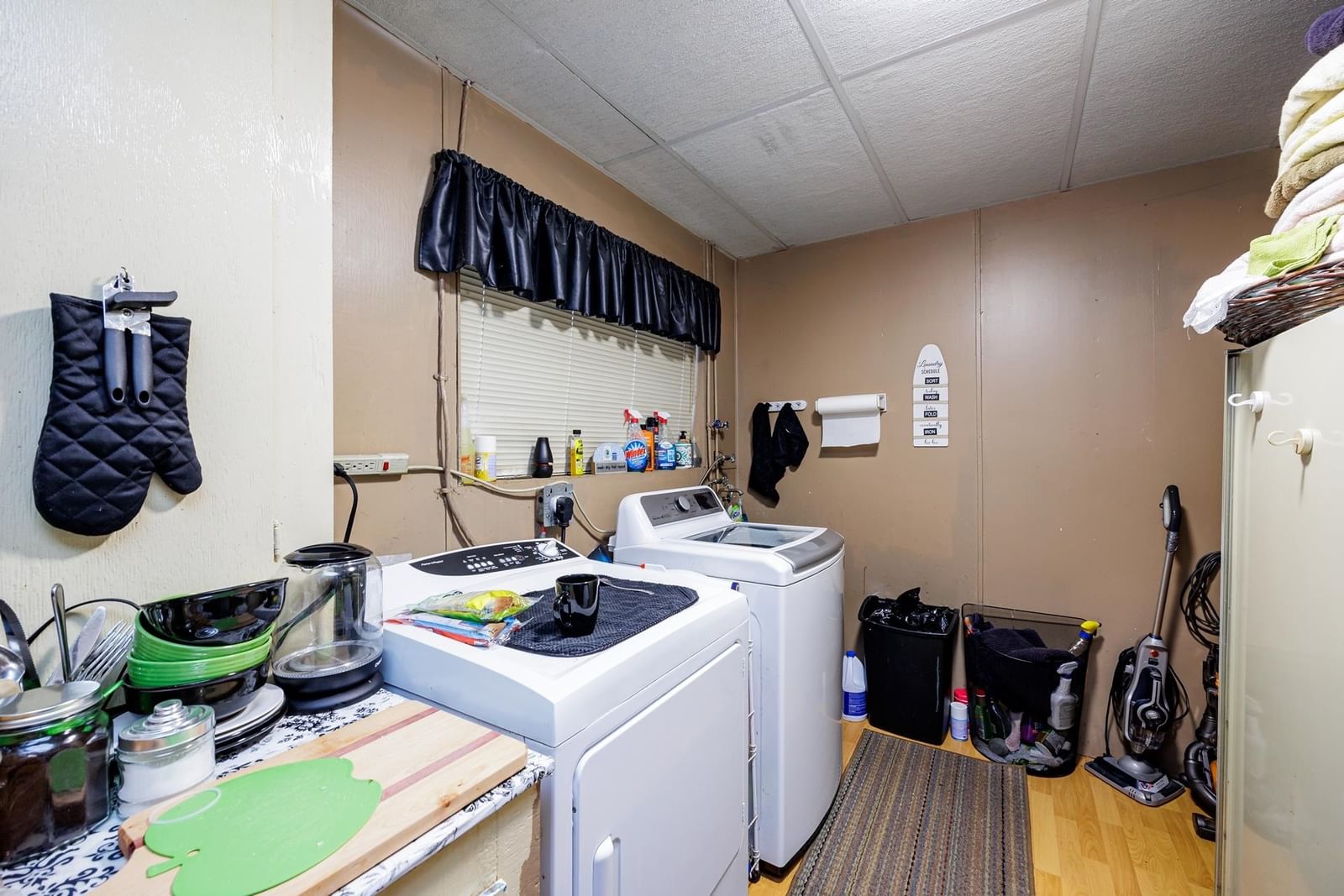 Listing Image 25