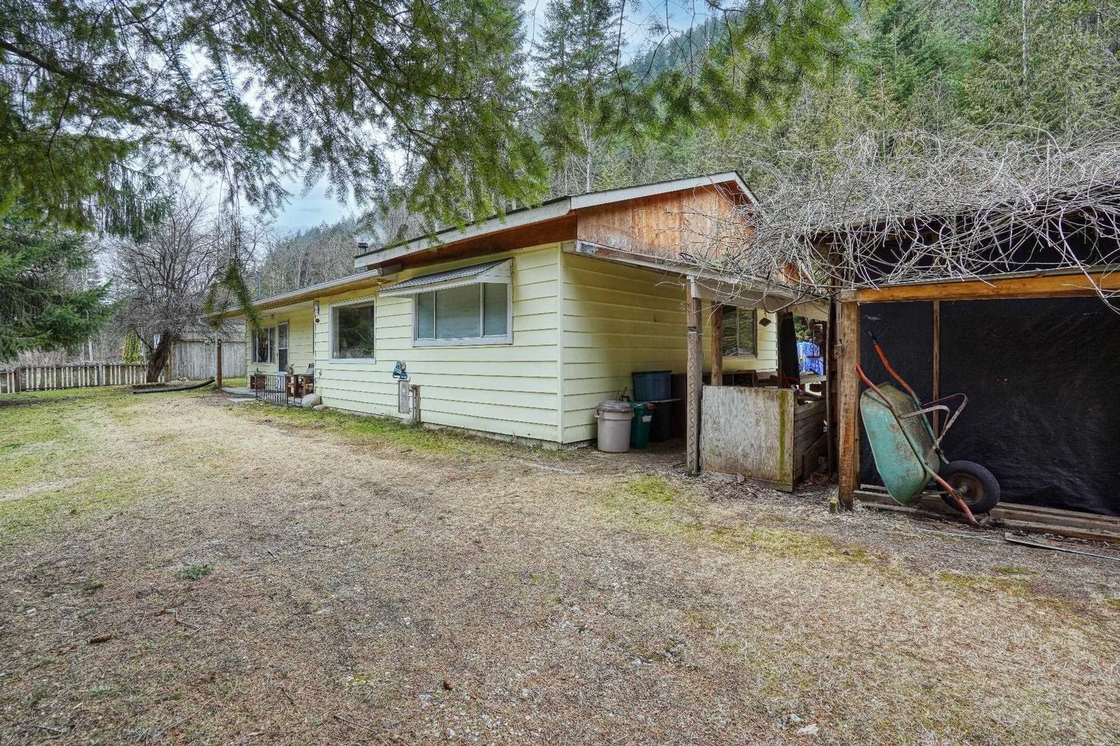 Listing Image 24